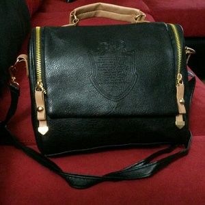 Women's Royal Black Hand Shoulder Bag